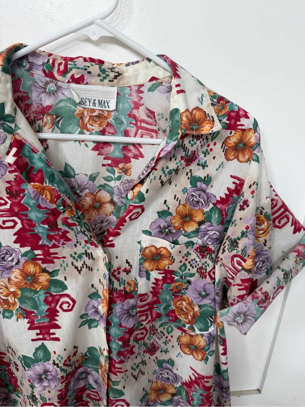 Vintage Casey and Max Floral Short-Sleeve Button-Up Shirt - Hawaiian Hippie